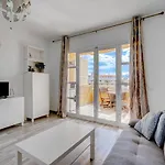 Orlando Jerry Ocean View 아파트 아데제